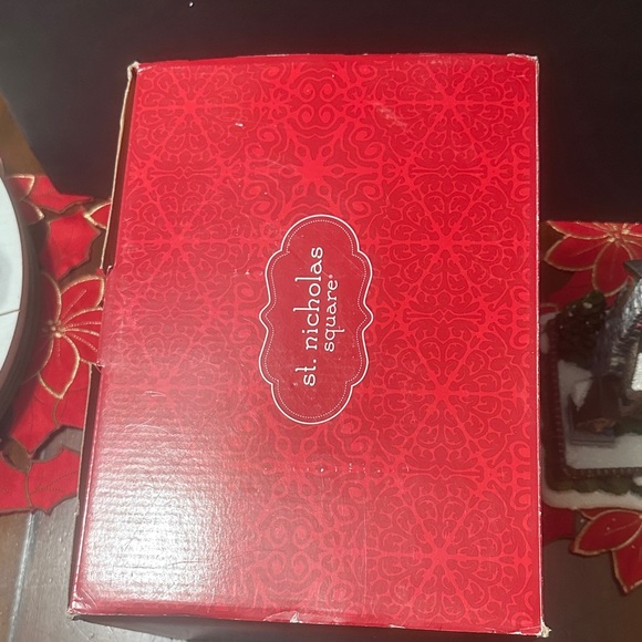 St. Nicholas Square SNS Veterinary Hospital 2011 - Picture 17 of 17